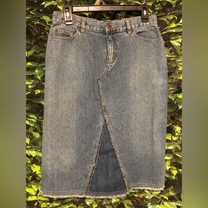 NY & Company NY Jeans Skirt Size 4